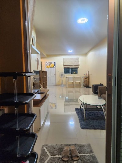 10R0466 ให้เช่าบ้านแฝดสองชั้น 3 ห้องนอน 2 ห้องน้ำ ราคา 18,000/เดือน โซนเมือง