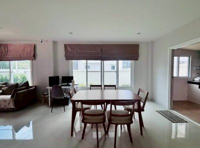 10R0474 This house for rent 3 bedroom 3 bathroom 40,000/month at muang