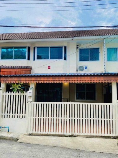 10R0477 ให้เช่าบ้านแฝดสองชั้น 2 ห้องนอน 2 ห้องน้ำ ราคา 26,000/เดือน โซนเมือง