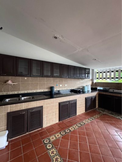 10R0482 ให้เช่า pool villa 5 ห้องนอน 4 ห้องน้ำ ราคา 120,000/เดือน โซนกู้กู