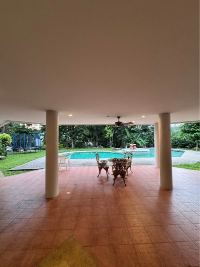 10R0482 ให้เช่า pool villa 5 ห้องนอน 4 ห้องน้ำ ราคา 120,000/เดือน โซนกู้กู