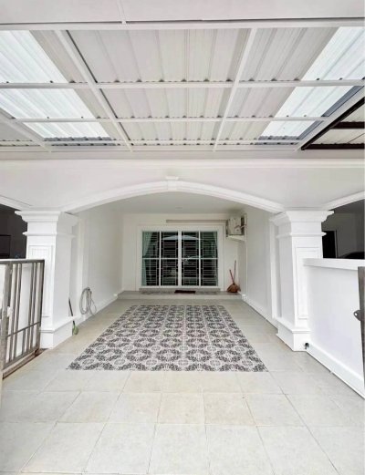 10R0486 ให้เช่าบ้านแฝดสองชั้น 2 ห้องนอน 2 ห้องน้ำ ราคา 25,000/เดือน โซนเมือง 10R0486 ให้เช่าบ้านแฝดสองชั้น 2 ห้องนอน 2 ห้องน้ำ ราคา 25,000/เดือน โซนเมือง