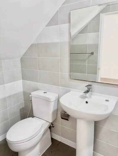 10R0486 ให้เช่าบ้านแฝดสองชั้น 2 ห้องนอน 2 ห้องน้ำ ราคา 25,000/เดือน โซนเมือง 10R0486 ให้เช่าบ้านแฝดสองชั้น 2 ห้องนอน 2 ห้องน้ำ ราคา 25,000/เดือน โซนเมือง