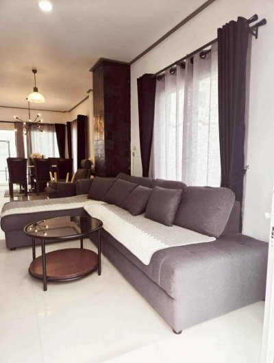10R0501 This house for rent 3 bedroom 3 bathroom 45,000/month at muang