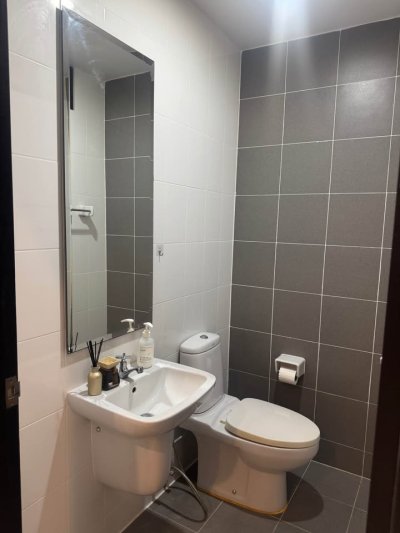 10R0503 ให้เช่าบ้านทาวน์เฮ้าส์สองชั้น 3 ห้องนอน 3 ห้องน้ำ ราคา 35,000/เดือน โซนเมือง