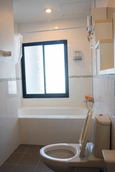 10R0510 This house for rent 3 bedroom 2 bathroom 25,000/month at muang