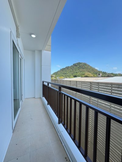 10R0511 คอนโดมิเนียม 1 ห้องนอน 1 ห้องน้ำ ให้เช่าเดือนละ 17,000 บาท โซนสามกอง