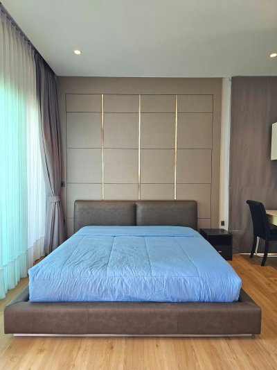 10R0525 ให้เช่า pool villa 3 ห้องนอน 5 ห้องน้ำ ราคา 150,000/เดือน โซนเมือง