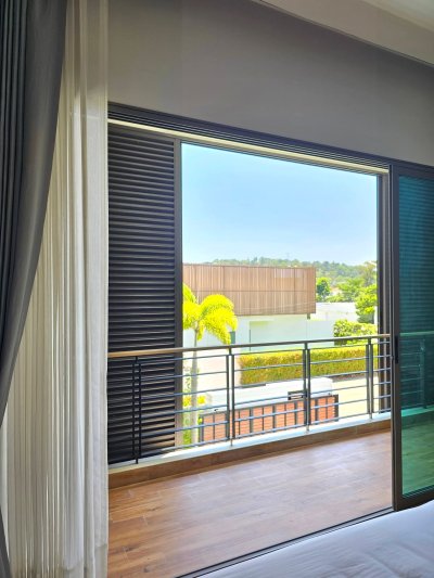 10R0525 ให้เช่า pool villa 3 ห้องนอน 5 ห้องน้ำ ราคา 150,000/เดือน โซนเมือง