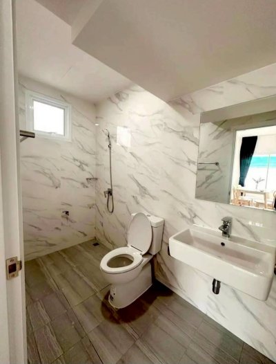 10R0527 This house for rent 3 bedroom 2 bathroom 30,000/month at muang