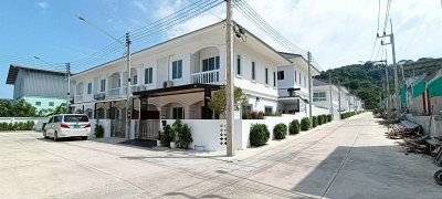 10R0529 This house for rent 3 bedroom 2 bathroom 30,000/month at muang
