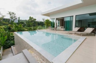 10R0534 ให้เช่า pool villa 3 ห้องนอน 4 ห้องน้ำ ราคา 249,000/เดือน โซนเมือง