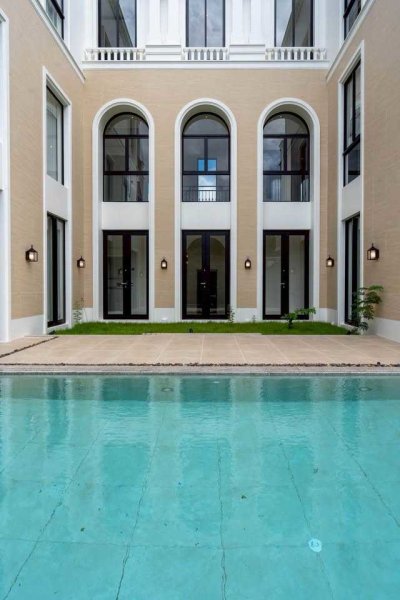 10R0541 Pool villa for rent 5 bedroom 6 bathroom 280,000/month at muang