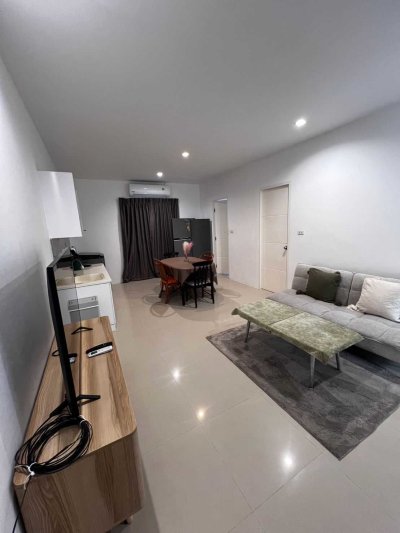 10R0542 ให้เช่าบ้านแฝดสองชั้น 2 ห้องนอน 2 ห้องน้ำ ราคา 30,000/เดือน โซนเมือง