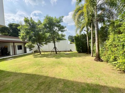 10R0545 Pool villa for rent 4 bedroom 5 bathroom 160,000/month at muang