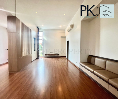 10S0047 House for sale 8,800,000 bath 3bedroom 4bathroom at muang phuket