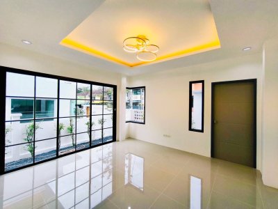 10S0066 This house for sale 4,890,000 baht 3 bedroom 2 bathroom located at Muang