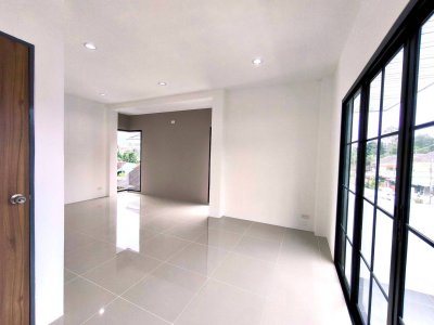 10S0066 This house for sale 4,890,000 baht 3 bedroom 2 bathroom located at Muang