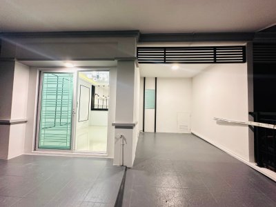 10S0070 This house for sale 3,290,000 baht 3 bedroom 2 bathroom located at Muang 10S0070 This house for sale 3,290,000 baht 3 bedroom 2 bathroom located at Muang