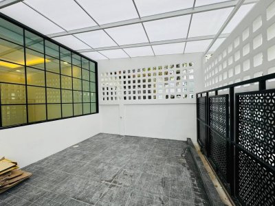 10S0073 This house for sale 4,690,000 baht 3 bedroom 2 bathroom located at Muang 10S0073 This house for sale 4,690,000 baht 3 bedroom 2 bathroom located at Muang