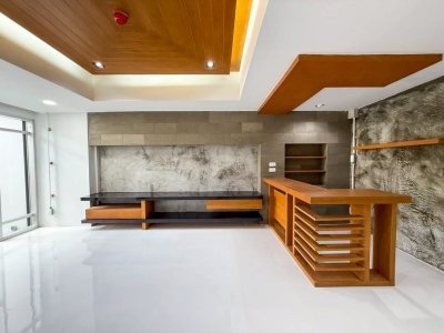 10S0078 This house for sale 4,290,000 baht 2 bedroom 2 bathroom located at Muang 10S0078 This house for sale 4,290,000 baht 2 bedroom 2 bathroom located at Muang