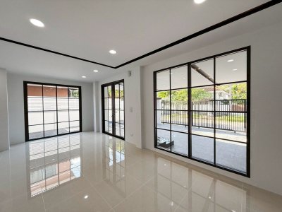 10S0079 This house for sale 5,990,000 baht 3 bedroom 2 bathroom located at Muang 10S0079 This house for sale 5,990,000 baht 3 bedroom 2 bathroom located at Muang