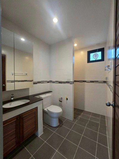 10S0081 ขายบ้านเดี่ยวสองชั้น ราคา 8,500,000 บาท 3 ห้องนอน 2 ห้องน้ำ โซนรัษฏา