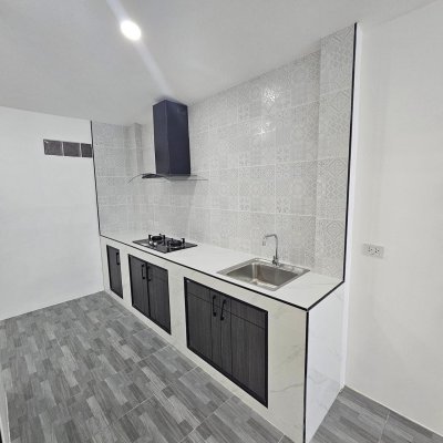 10S0086 ขายบ้านเดี่ยวชั้นเดียว ราคา 5,890,000 บาท 4 ห้องนอน 3 ห้องน้ำ โซนเมือง