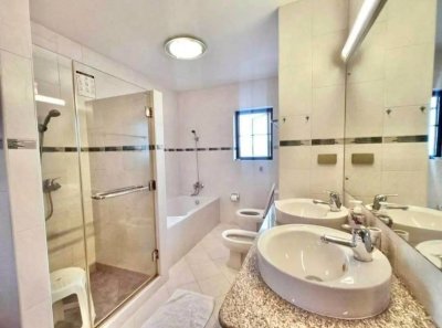 10S0089 ขายบ้านเดี่ยวสองชั้น ราคา 15,900,000 บาท 3 ห้องนอน 2 ห้องน้ำ โซนเมือง
