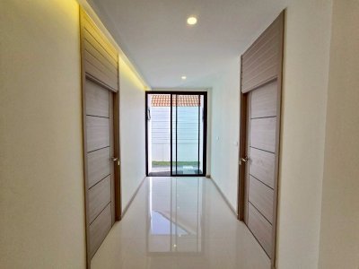 10S0091 ขายบ้านเดี่ยวชั้นเดียว ราคา 11,900,000 บาท 4 ห้องนอน 3 ห้องน้ำ โซนเมือง