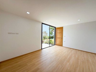 10S0094 ขายพูลวิลล่า ราคา 19,500,000 บาท 5 ห้องนอน 5 ห้องน้ำ โซนเมือง