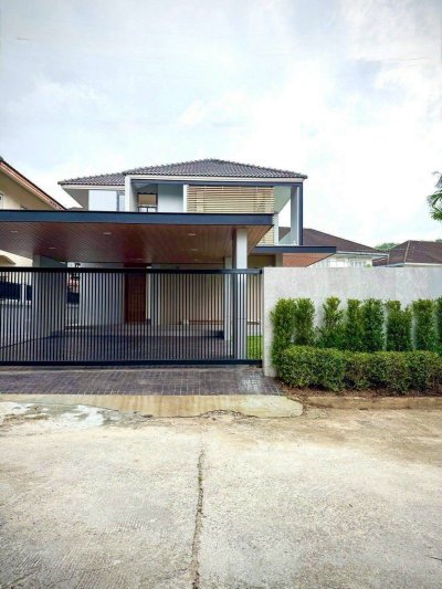10S0094 ขายพูลวิลล่า ราคา 19,500,000 บาท 5 ห้องนอน 5 ห้องน้ำ โซนเมือง