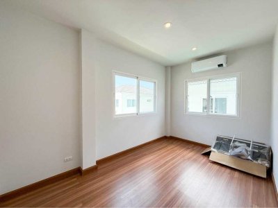 10S0096 This house for sale 5,990,000 baht 3 bedroom 2 bathroom at muang