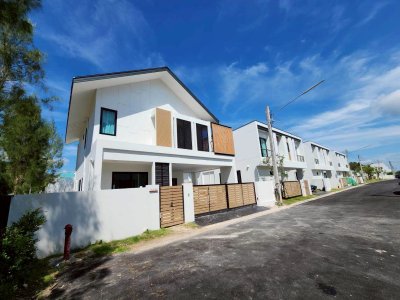 10S0103 Pool villa for sale 16,900,000 baht 3 bedroom 3 bathroom at muang