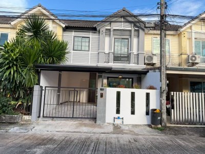 10S0104 This house for sale 3,590,000 baht 3 bedroom 2 bathroom located at muang