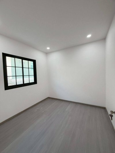 10S0104 This house for sale 3,590,000 baht 3 bedroom 2 bathroom located at muang