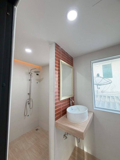 10S0104 This house for sale 3,590,000 baht 3 bedroom 2 bathroom located at muang