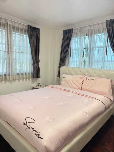 10S0105 Pool villa for sale 12,000,000 baht 3 bedroom 3 bathroom located at muang