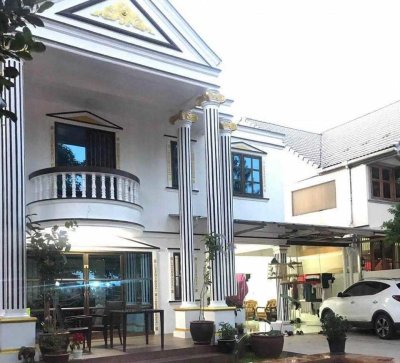 10S0105 Pool villa for sale 12,000,000 baht 3 bedroom 3 bathroom located at muang