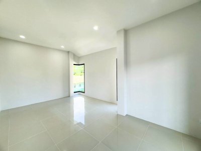 10S0106 This house for sale 4,780,000 baht 3 bedroom 2 bathroom located at muang