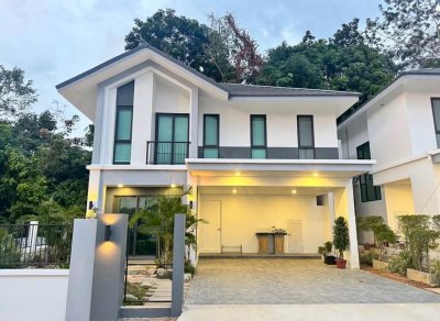 10S0107 This house for sale 5,200,000 baht 3 bedroom 2 bathroom located at muang