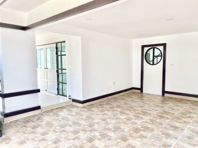 10S0110 ขายพูลวิลล่า ราคา 6,490,000 บาท 4 ห้องนอน 3 ห้องน้ำ โซนเมือง