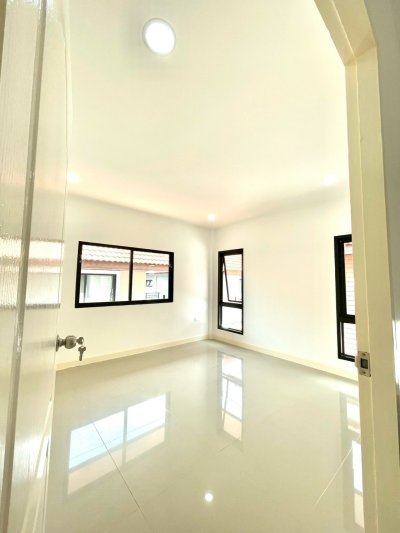 10S0110 ขายพูลวิลล่า ราคา 6,490,000 บาท 4 ห้องนอน 3 ห้องน้ำ โซนเมือง