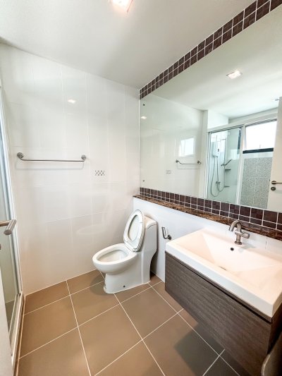 11R0008 ให้เช่าบ้านเดี่ยวสองชั้น 3 ห้องนอน 3 ห้องน้ำ 55,000/เดือน โซนเกาะแก้ว