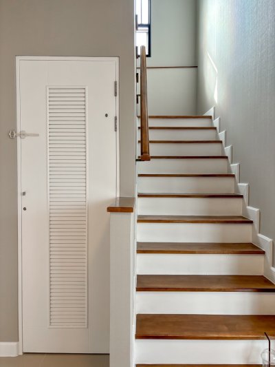 11R0008 ให้เช่าบ้านเดี่ยวสองชั้น 3 ห้องนอน 3 ห้องน้ำ 55,000/เดือน โซนเกาะแก้ว