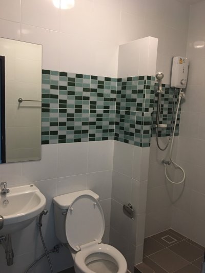 11R0028 ให้เช่าบ้านสองชั้น 3ห้องนอน 2ห้องน้ำ ราคา 25,000/เดือน โซนเกาะแก้ว