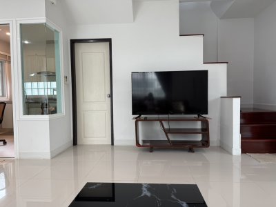 11R0032 This House 3bedroom 2bathroom 33,000/month at kohkeaw have fully furnished