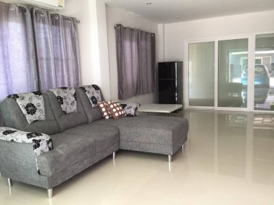 11R0088 ให้เช่าบ้านแฝดสองชั้น 3ห้องนอน 2ห้องน้ำ ราคา 35,000/เดือน โซนเกาะแก้ว