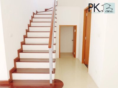 11R0108 ให้เช่าบ้านสองชั้น 3 ห้องนอน 3 ห้องน้ำ ราคา 27,000/เดือน โซนเกาะแก้ว