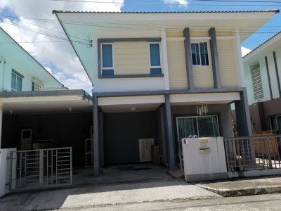 11R0121 ให้เช่าบ้านเดี่ยวสองชั้น 3 ห้องนอน 2 ห้องน้ำ ราคา 35,000/เดือน โซนเกาะแก้ว